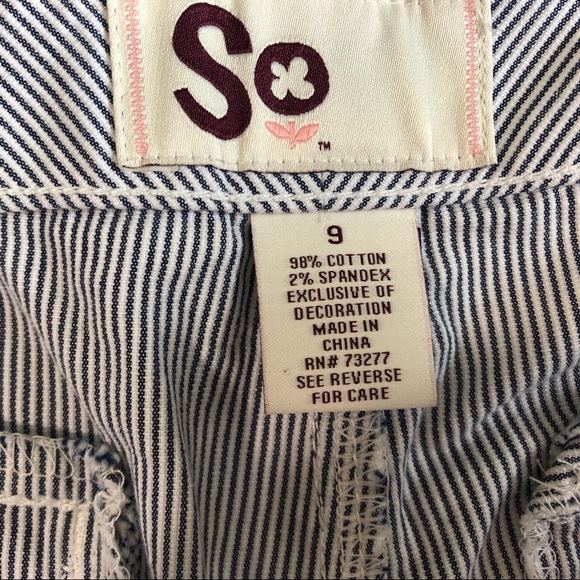 SO pinstripe blue and white shorts Size 9 Juniors - Picture 3 of 6